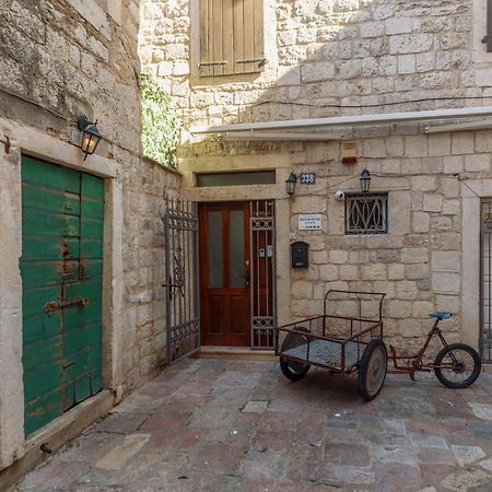 Old Town St Tryphon Apartment コトル エクステリア 写真