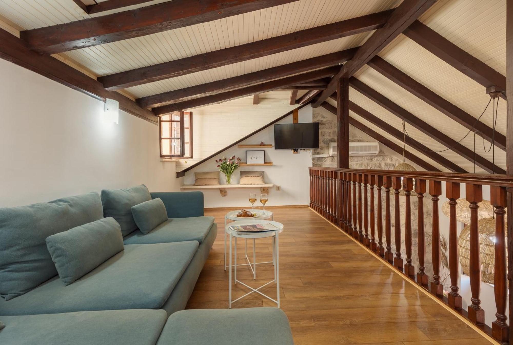 Old Town St Tryphon Apartment コトル エクステリア 写真