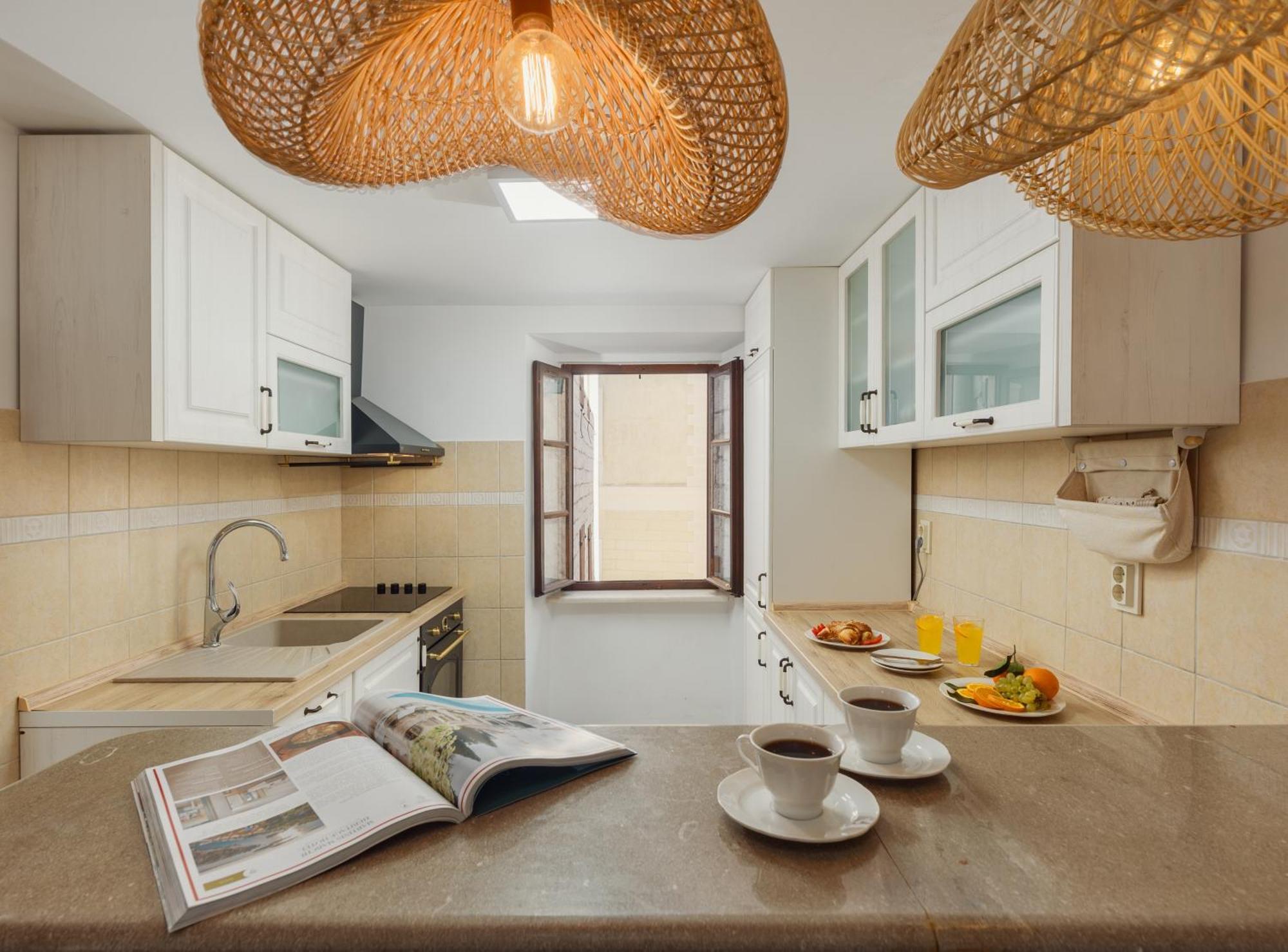 Old Town St Tryphon Apartment コトル エクステリア 写真