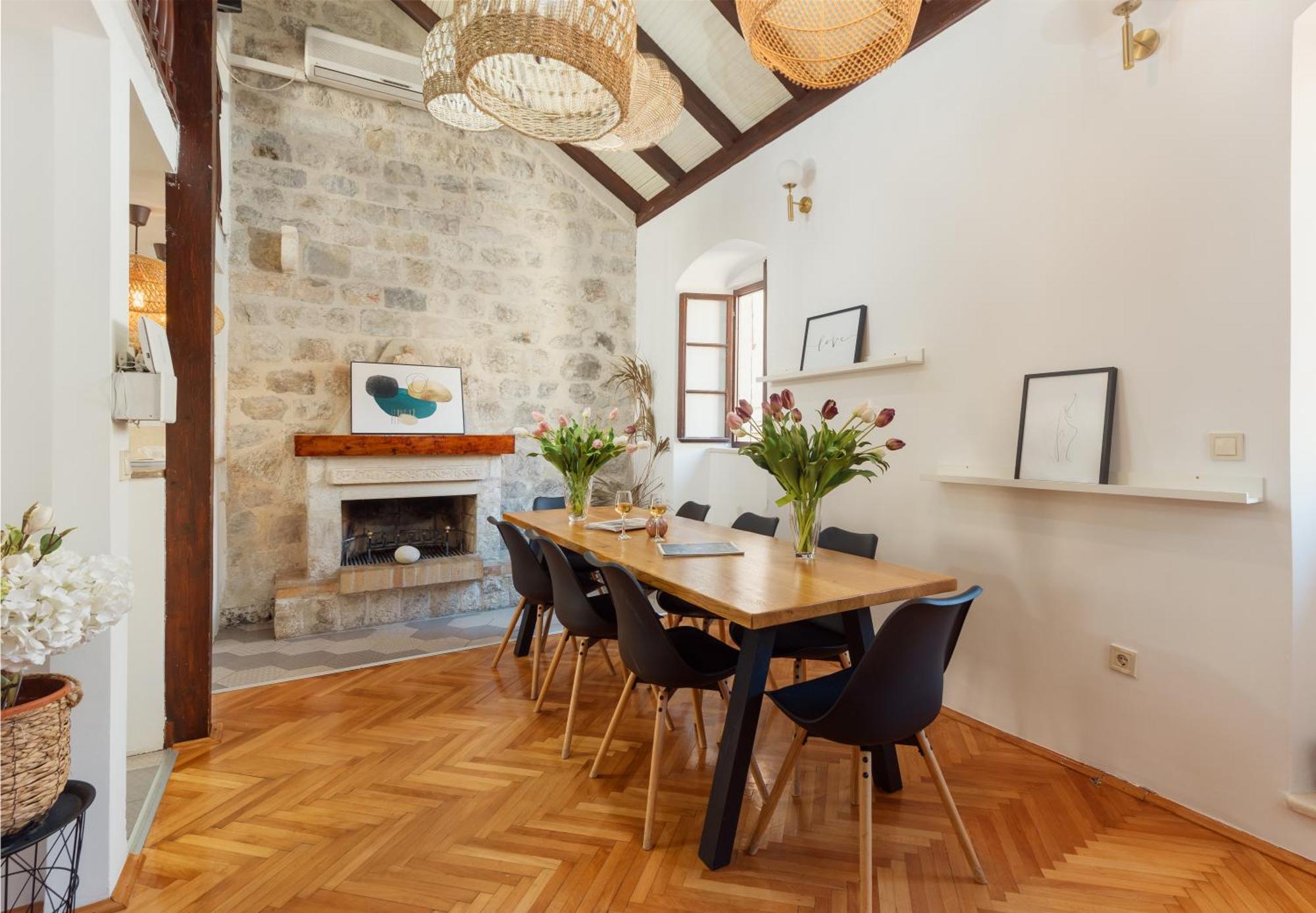 Old Town St Tryphon Apartment コトル エクステリア 写真